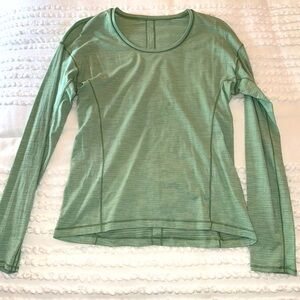 Lululemon long sleeve shirt